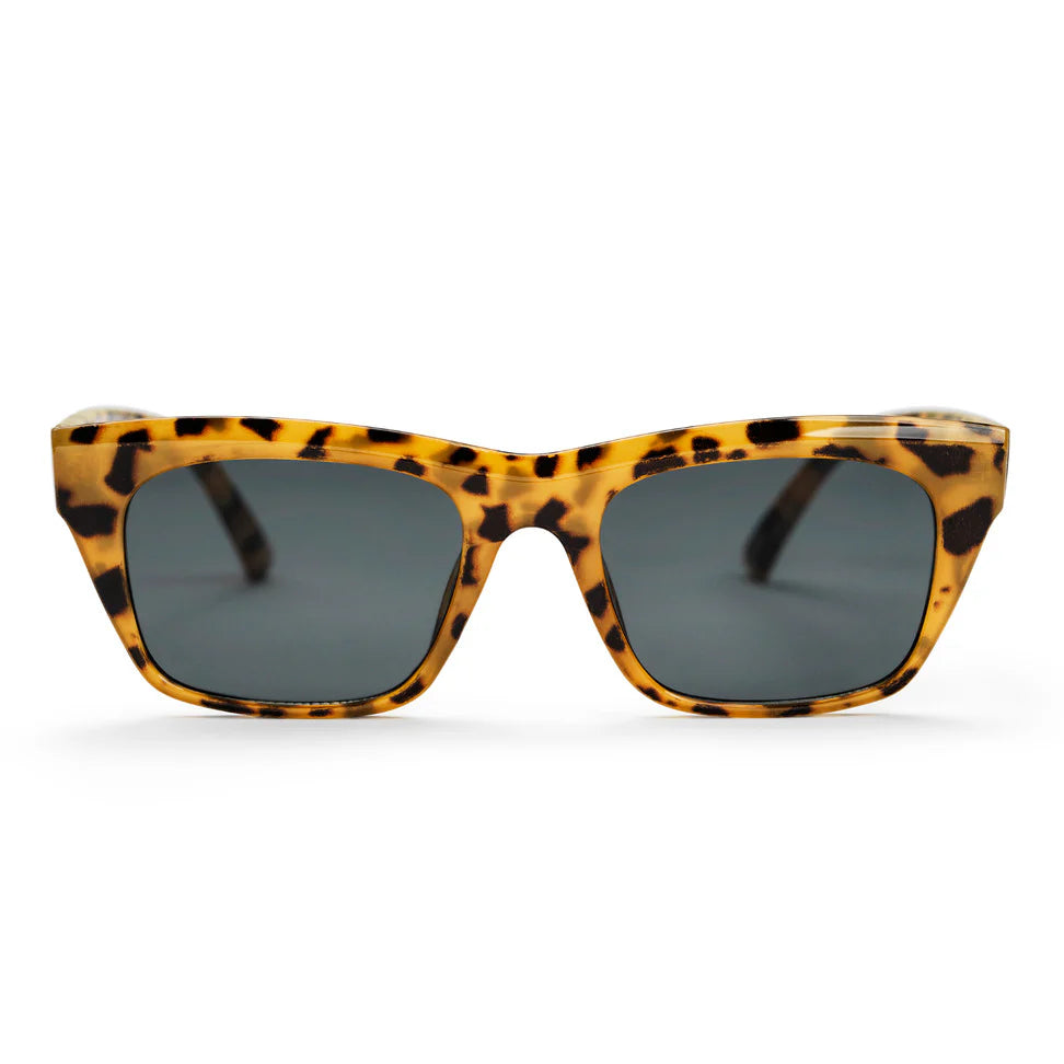 Tortoise Oversized Cat-Eye Sunglasses